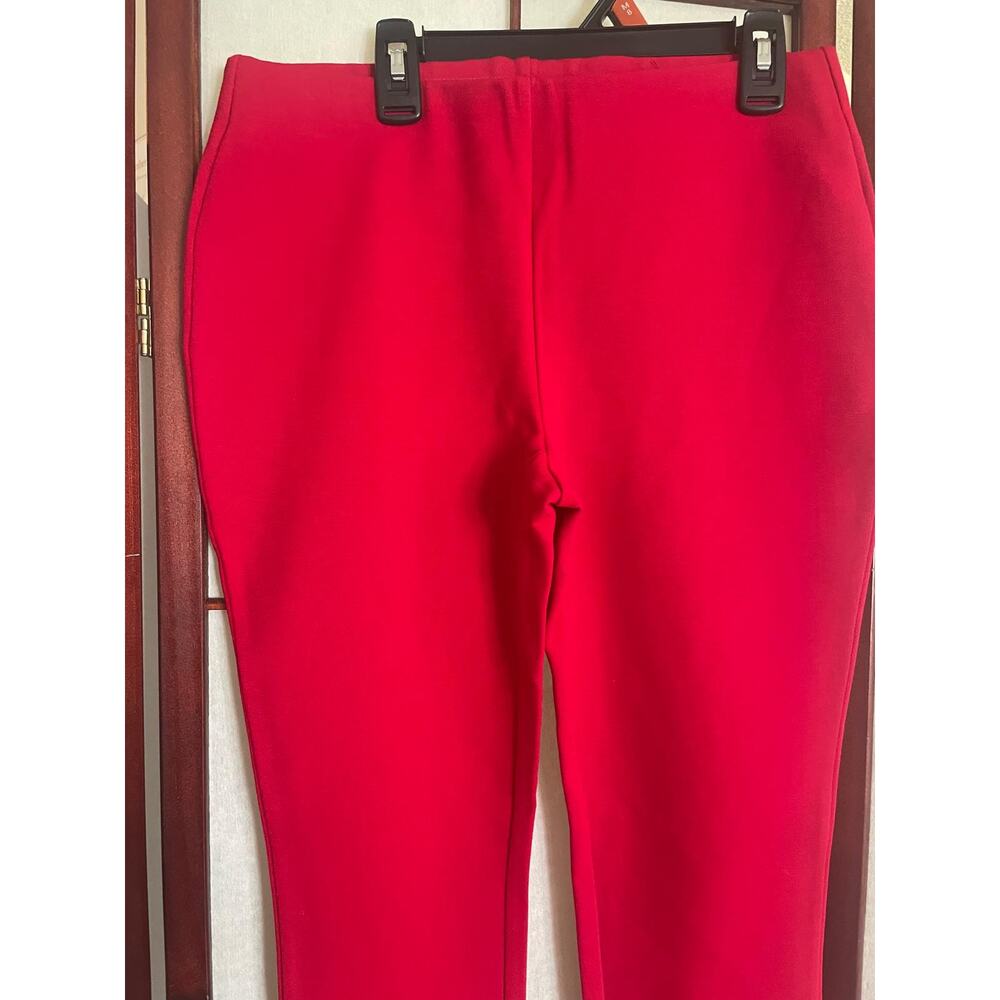 So Slimming Chico's Ankle Pants Size 00